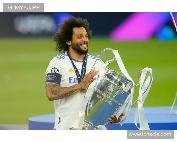 卡洛斯足球明星实力对比与排名分析揭示最强球员背后的故事 卡洛斯足球明星实力对比与排名分析揭示最强球员背后的故事