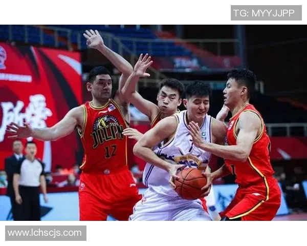 成都排球队以86分领跑挑战赛积分榜展现强劲实力