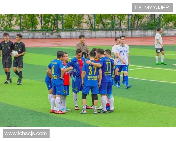 济南90足球:激情与梦想交织的绿茵场上演绎青春的无限可能 济南90足球:激情与梦想交织的绿茵场上演绎青春的无限可能